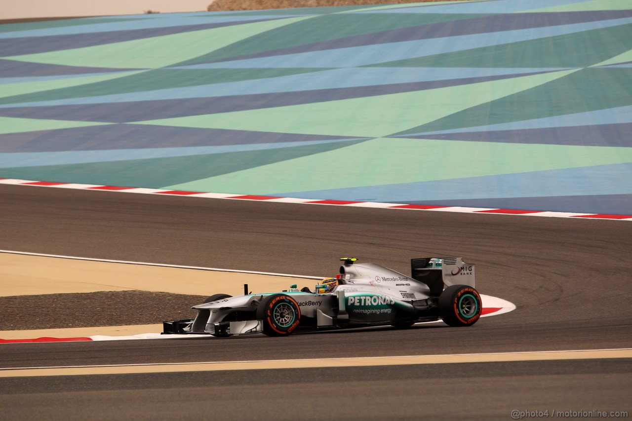 GP BAHRAIN, 20.04.2012- Qualifiche, Lewis Hamilton (GBR) Mercedes AMG F1 W04 