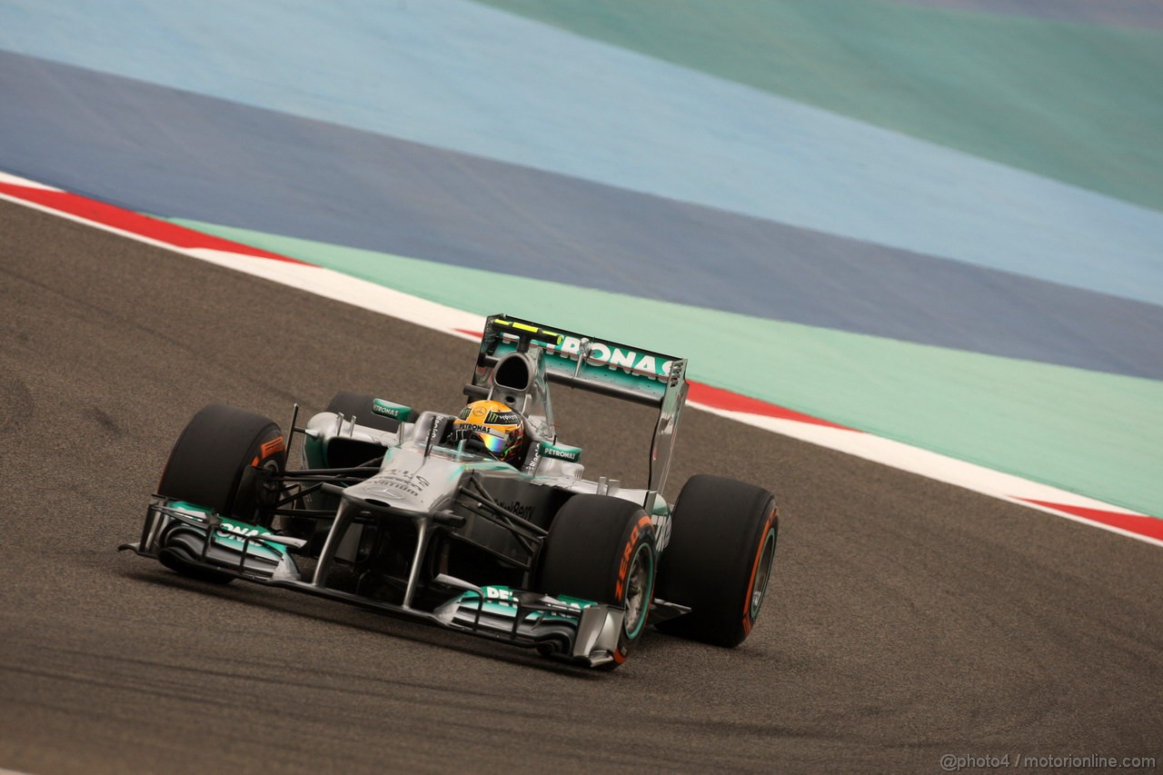 GP BAHRAIN, 20.04.2012- Qualifiche, Lewis Hamilton (GBR) Mercedes AMG F1 W04 