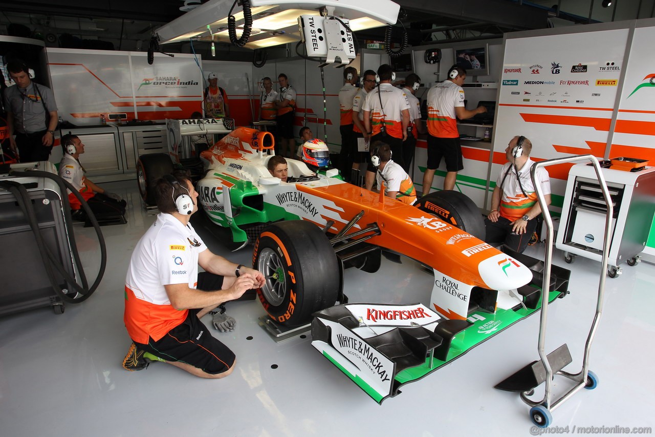 GP BAHRAIN, 19.04.2013- Prove Libere 1, Paul di Resta (GBR) Sahara Force India F1 Team VJM06 