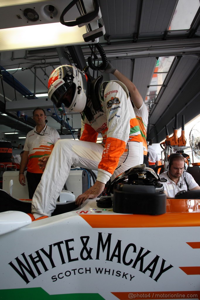 GP BAHRAIN, 19.04.2013- Prove Libere 1, Adrian Sutil (GER), Sahara Force India F1 Team VJM06 