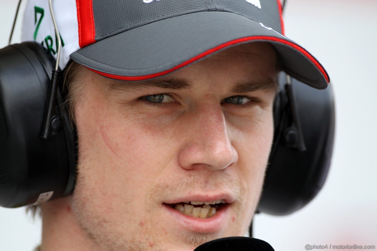 GP BAHRAIN, 19.04.2013- Prove Libere 1, Nico Hulkenberg (GER) Sauber F1 Team C32 