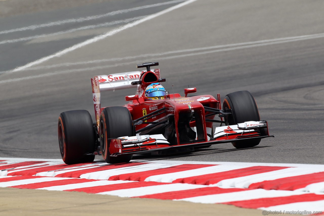 GP BAHRAIN, 19.04.2013- Prove Libere 1, Fernando Alonso (ESP) Ferrari F138 