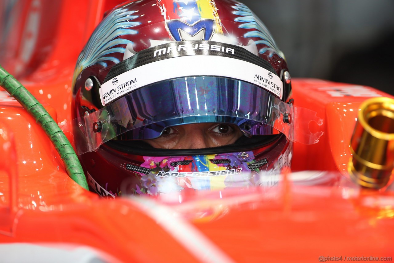 GP BAHRAIN, 19.04.2013- Prove Libere 1, Rodolfo Gonzalez (VEN) Test Driver Marussia F1 Team MR02 