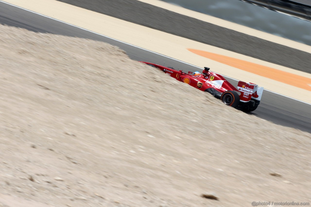 GP BAHRAIN, 19.04.2013- Prove Libere 1, Fernando Alonso (ESP) Ferrari F138 