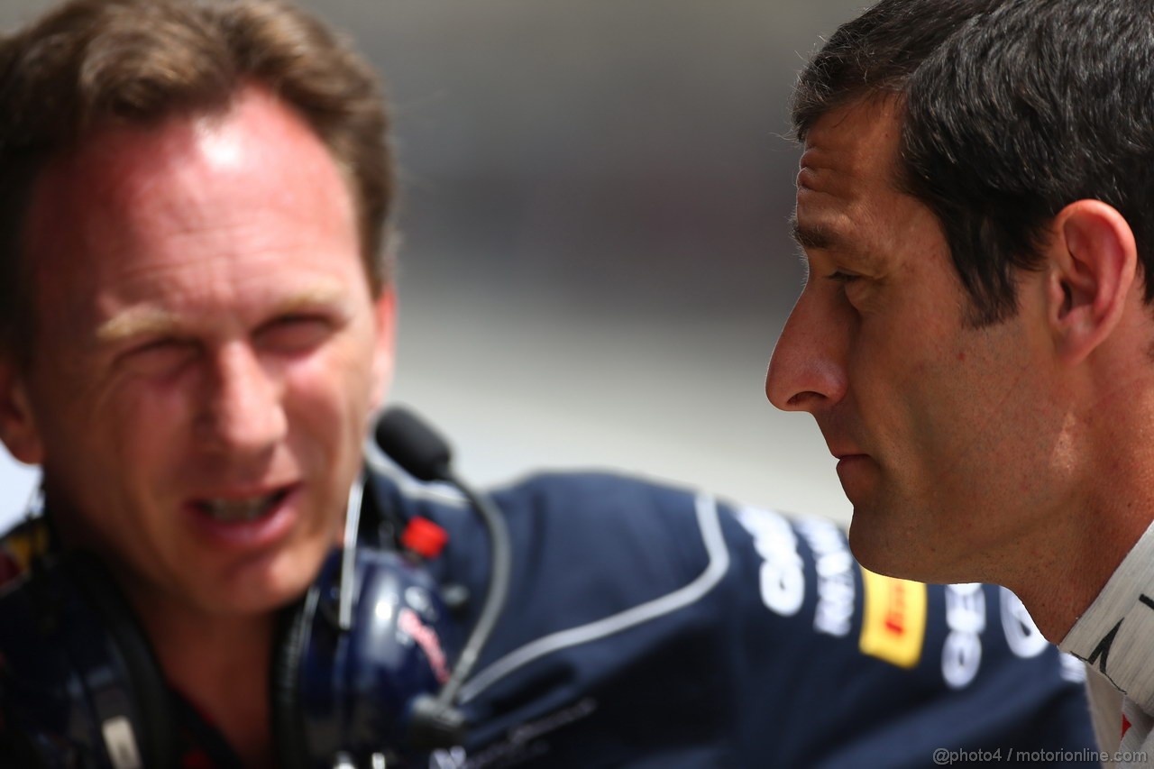 GP BAHRAIN, 19.04.2013- Prove Libere 1, Christian Horner (GBR), Red Bull Racing, Sporting Director e Mark Webber (AUS) Red Bull Racing RB9 
