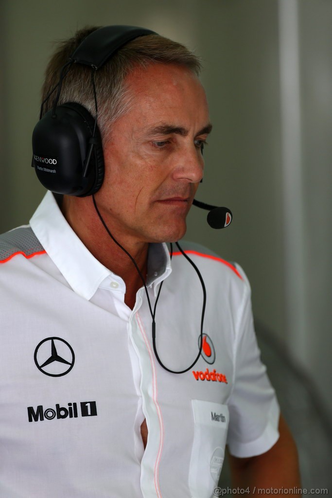 GP BAHRAIN, 19.04.2013- Prove Libere 1, Martin Whitmarsh (GBR), Chief Executive Officer Mclaren 