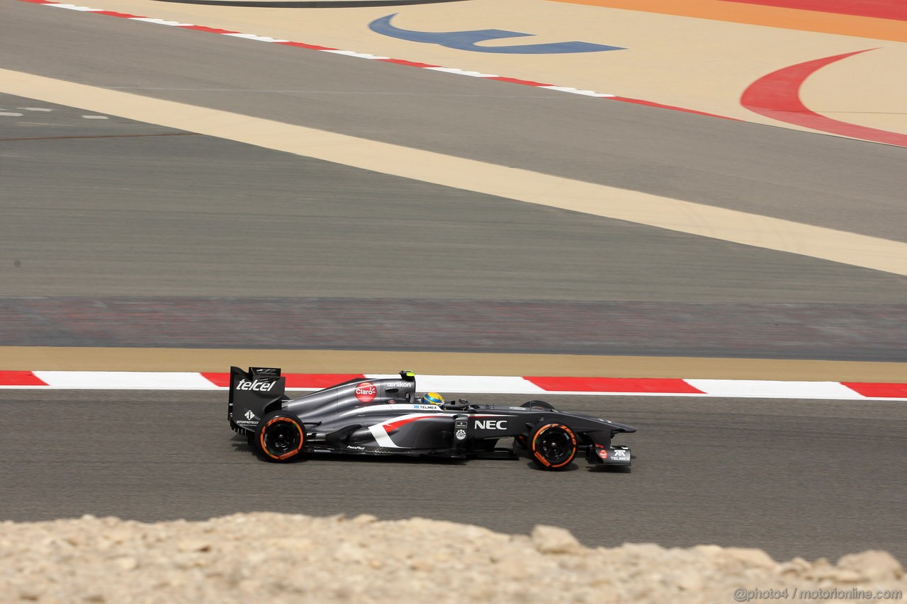 GP BAHRAIN, 19.04.2013- Prove Libere 2, Esteban Gutierrez (MEX), Sauber F1 Team C32 