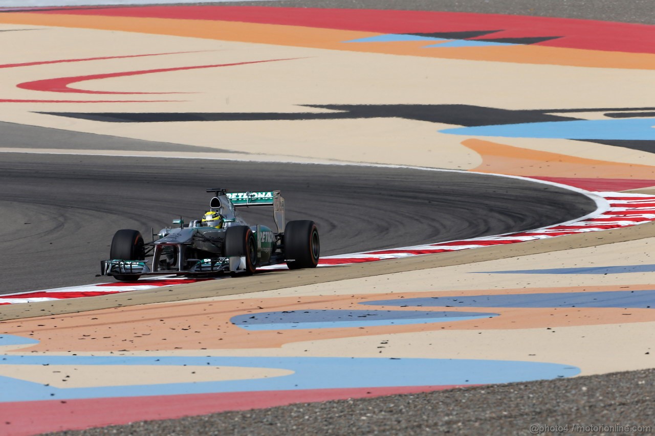 GP BAHRAIN, 19.04.2013- Prove Libere 2, Nico Rosberg (GER) Mercedes AMG F1 W04 