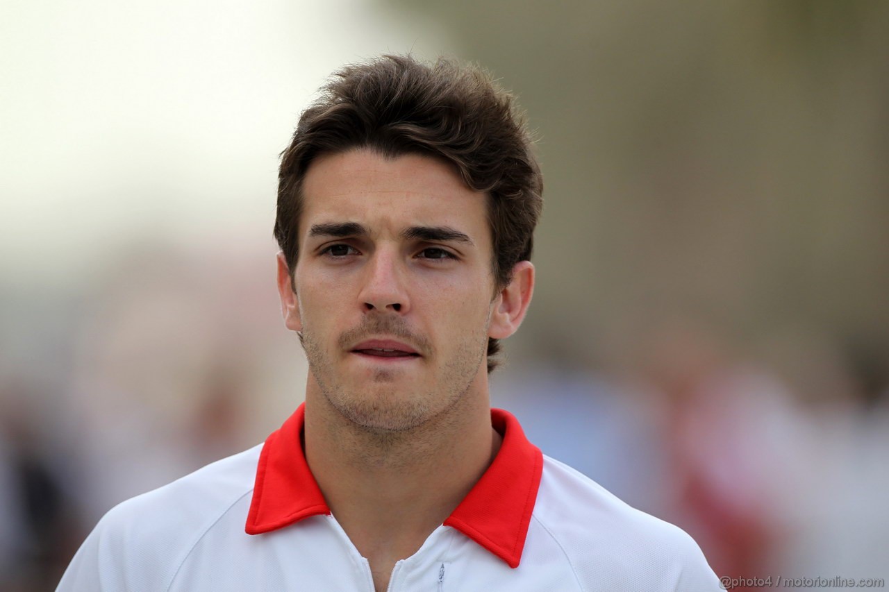 GP BAHRAIN, 19.04.2013- Jules Bianchi (FRA) Marussia F1 Team MR02 