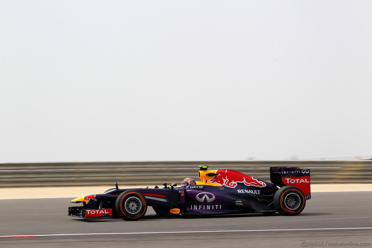GP BAHRAIN, 19.04.2013- Prove Libere 2, Mark Webber (AUS) Red Bull Racing RB9 