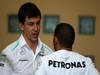 GP BAHRAIN, 19.04.2013- Free Practice 2, Toto Wolff (GER) Mercedes AMG F1 Shareholder e Executive Director e Lewis Hamilton (GBR) Mercedes AMG F1 W04