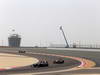 GP BAHRAIN, 19.04.2013- Free Practice 2, Pastor Maldonado (VEN) Williams F1 Team FW35 davanti a Jenson Button (GBR) McLaren Mercedes MP4-28 