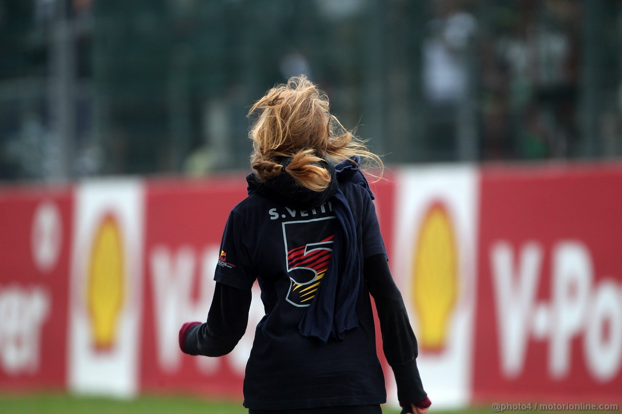 GP BELGIO, 25.08.2013-  Gara, Fan of Sebastian Vettel (GER) Red Bull Racing RB9 