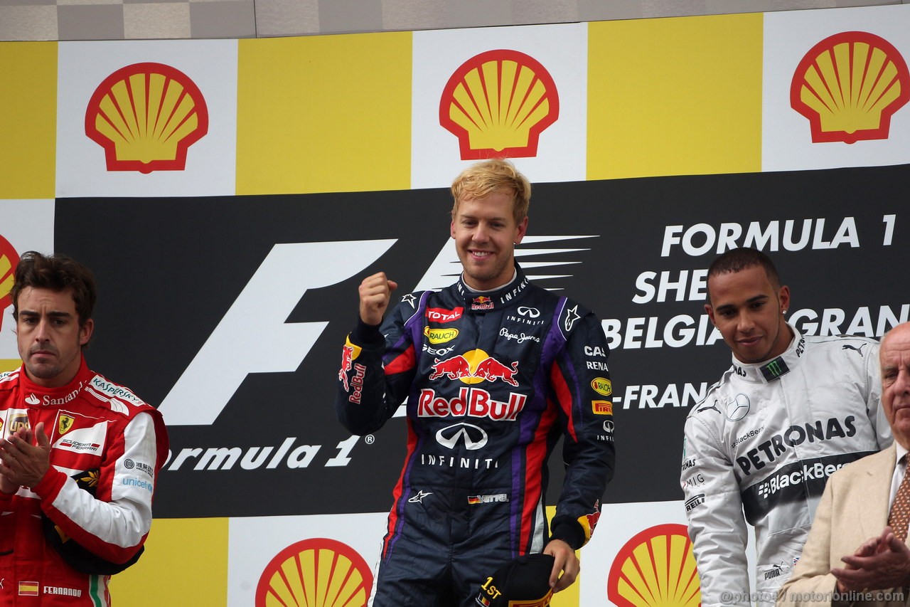 GP BELGIO, 25.08.2013-  Gara, 1st position Sebastian Vettel (GER) Red Bull Racing RB9, secondo Fernando Alonso (ESP) Ferrari F138 e terzo Lewis Hamilton (GBR) Mercedes AMG F1 W04 