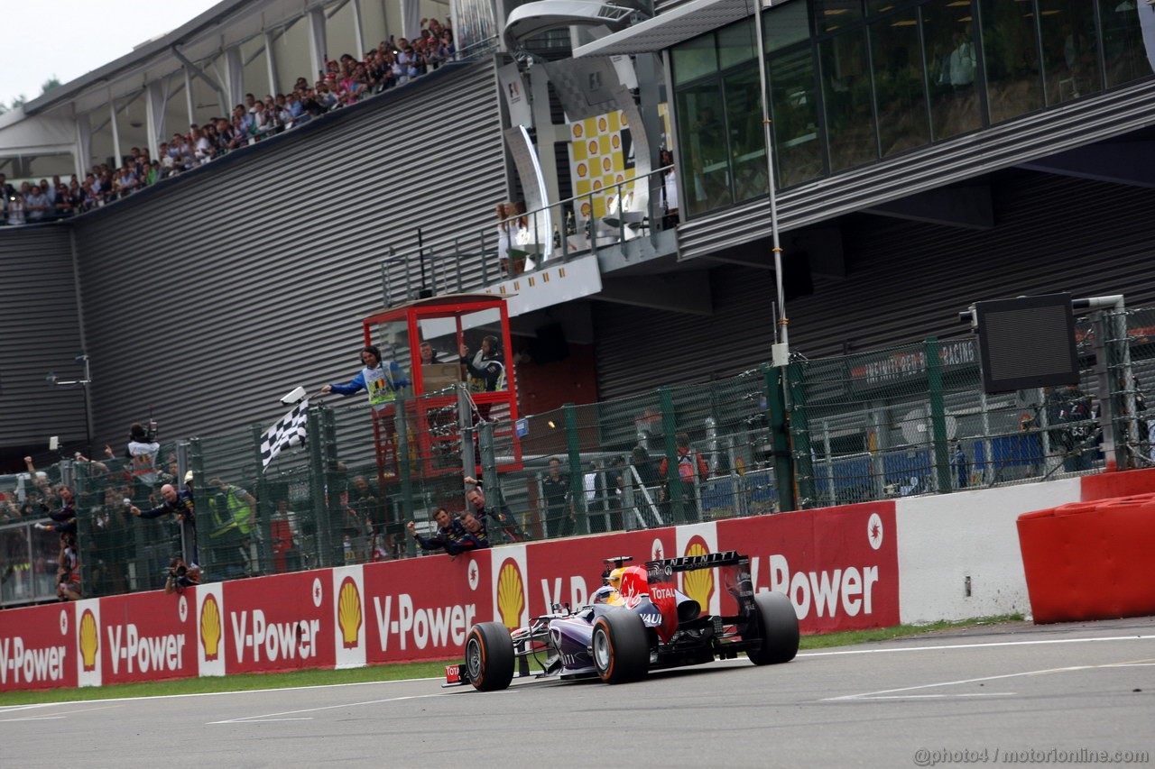 GP BELGIO, 25.08.2013-  Gara, Sebastian Vettel (GER) Red Bull Racing RB9 vincitore 