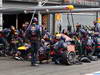 GP BELGIO, 25.08.2013-  Gara, Pit stop, Mark Webber (AUS) Red Bull Racing RB9