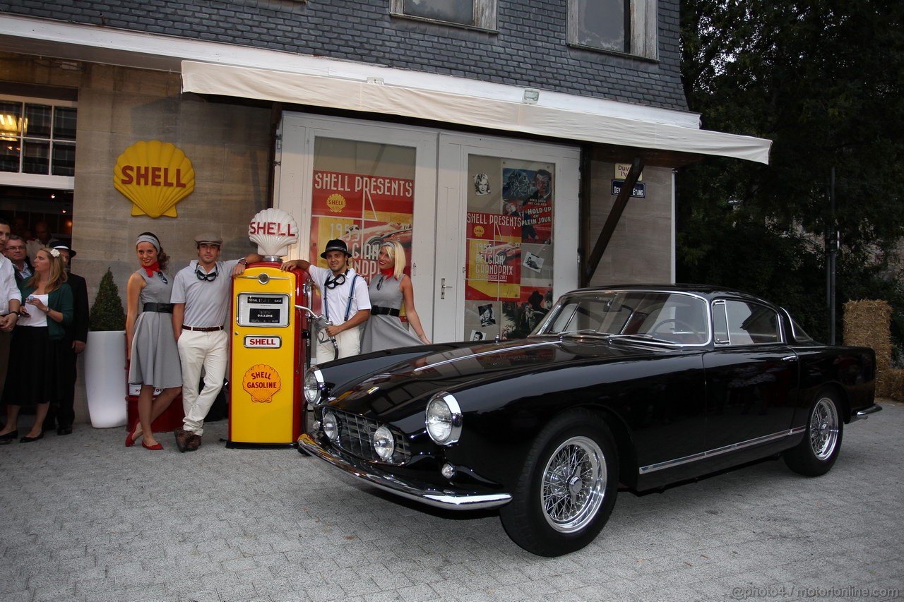 GP BELGIO, 22.08.2013- Fernando Alonso (ESP) Ferrari F138 e Felipe Massa (BRA) Ferrari F138 at the Back In Time with Shell event.