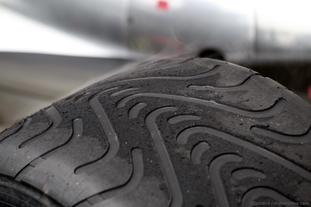 GP BELGIO, 24.08.2013- Qualifiche, Pirelli Tyre