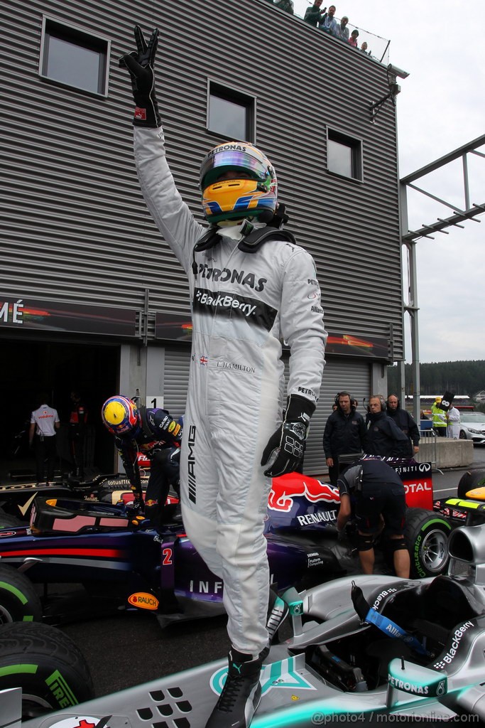 GP BELGIO, 24.08.2013- Qualifiche, Lewis Hamilton (GBR) Mercedes AMG F1 W04 pole position