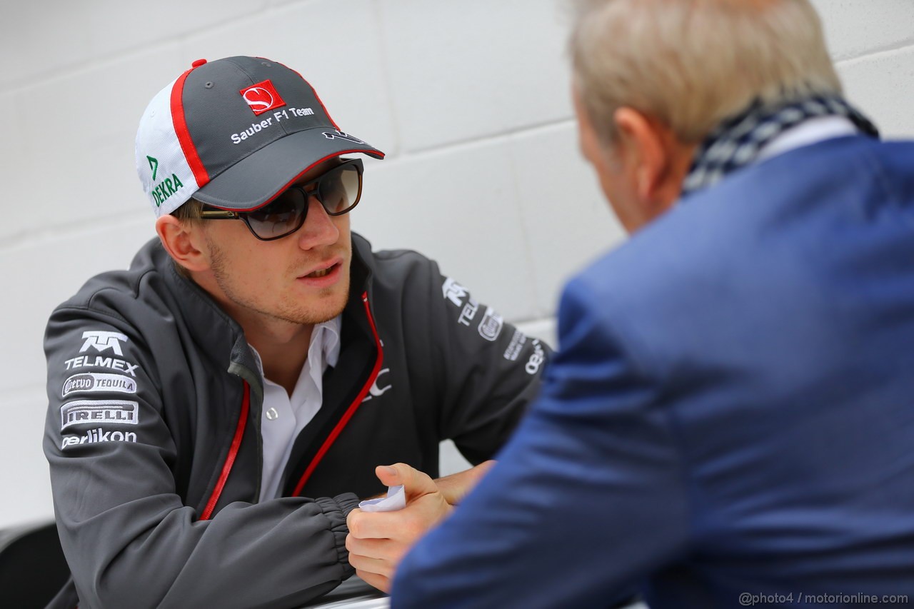 GP BRASILE, 24.11.2013 - Nico Hulkenberg (GER) Sauber F1 Team C32 