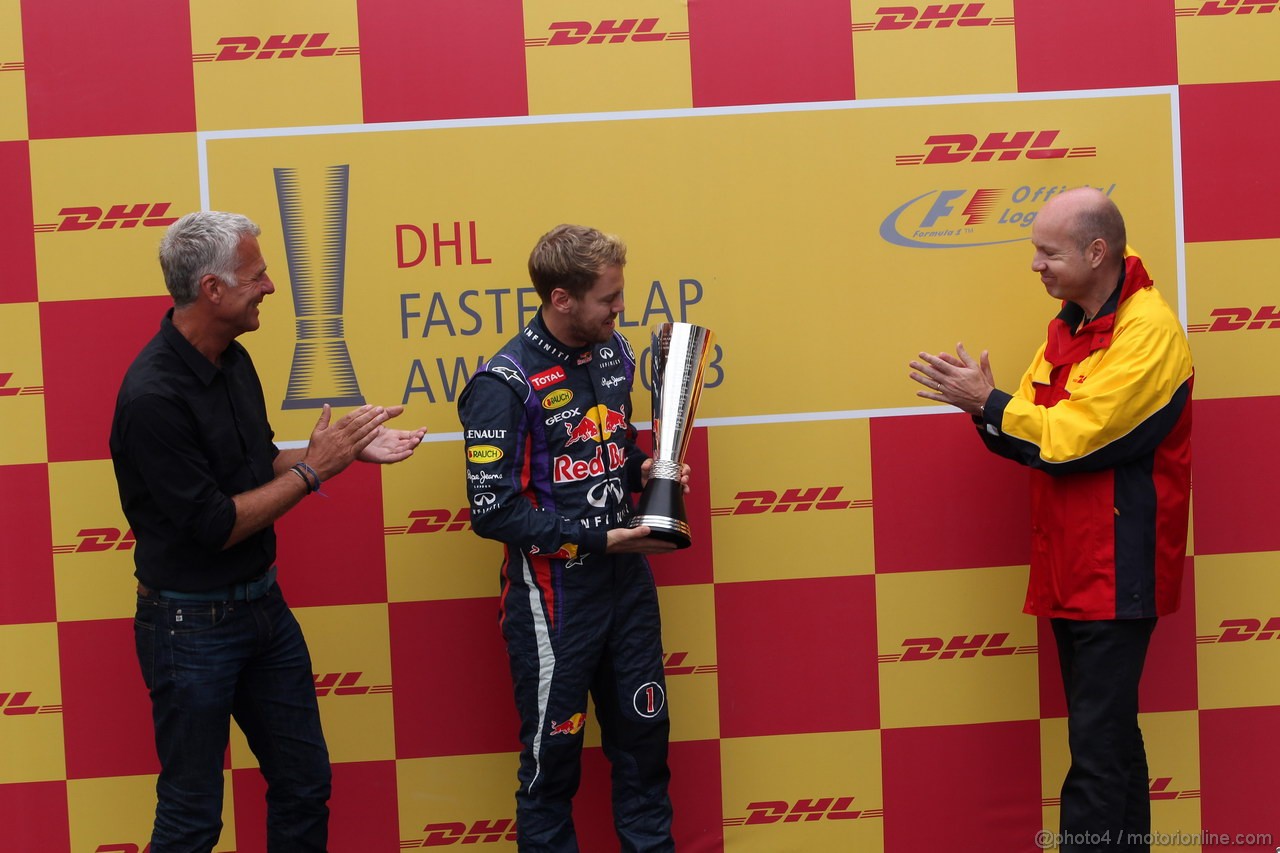GP BRASILE, 24.11.2013 - Sebastian Vettel (GER) Red Bull Racing RB9 