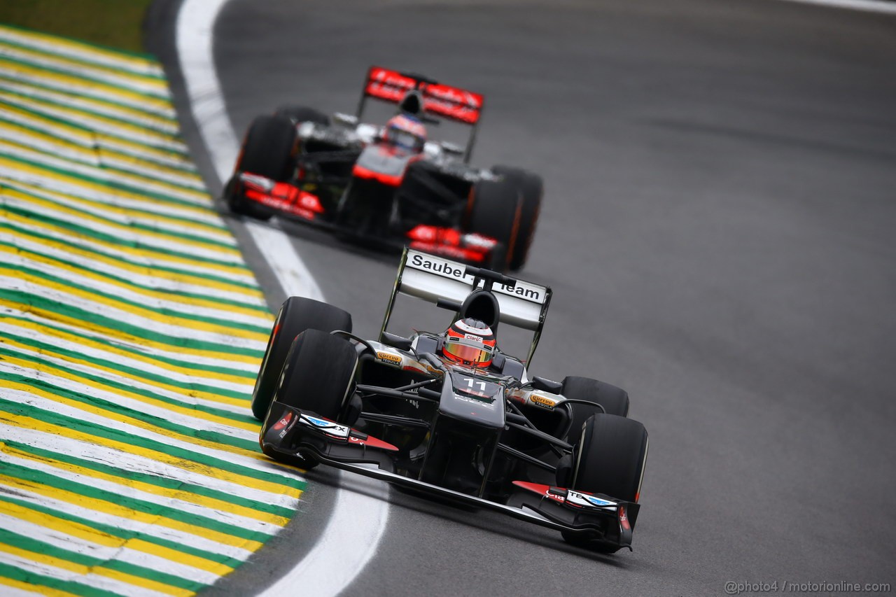 GP BRASILE, 24.11.2013 - Gara, Nico Hulkenberg (GER) Sauber F1 Team C32 