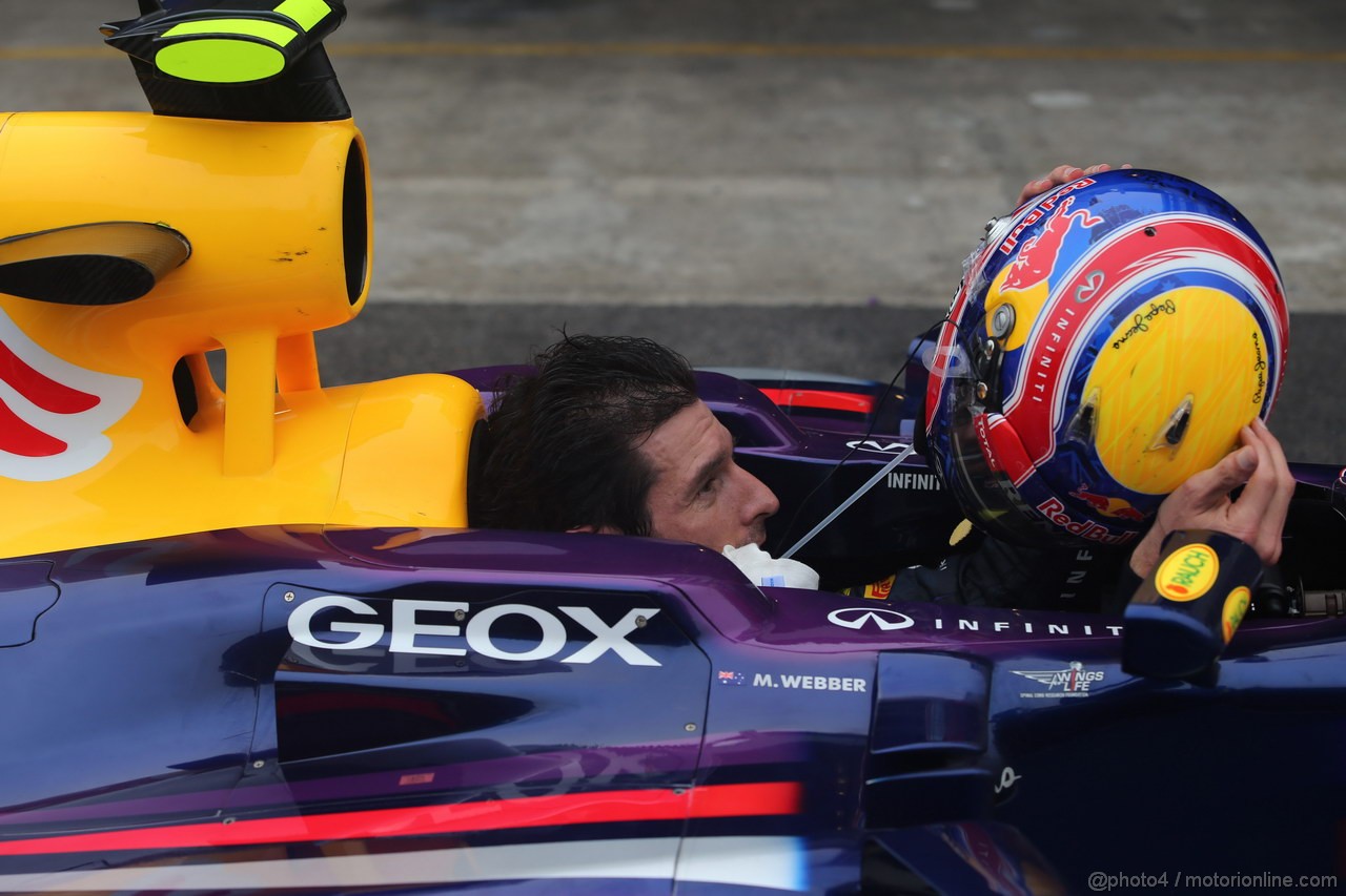 GP BRASILE, 24.11.2013 - Gara, Mark Webber (AUS) Red Bull Racing RB9 