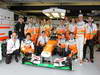 GP BRASILE, 24.11.2013 - Gara, Adrian Sutil (GER), Sahara Force India F1 Team VJM06 e his meccanici