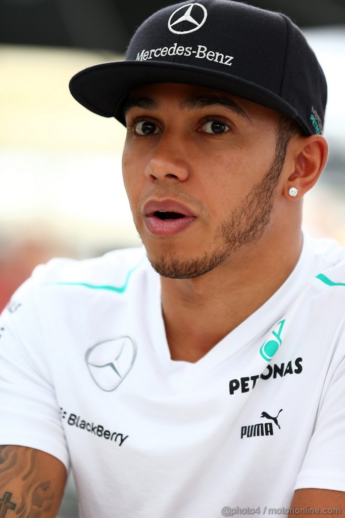 GP BRASILE, 21.11.2013- Lewis Hamilton (GBR) Mercedes AMG F1 W04 