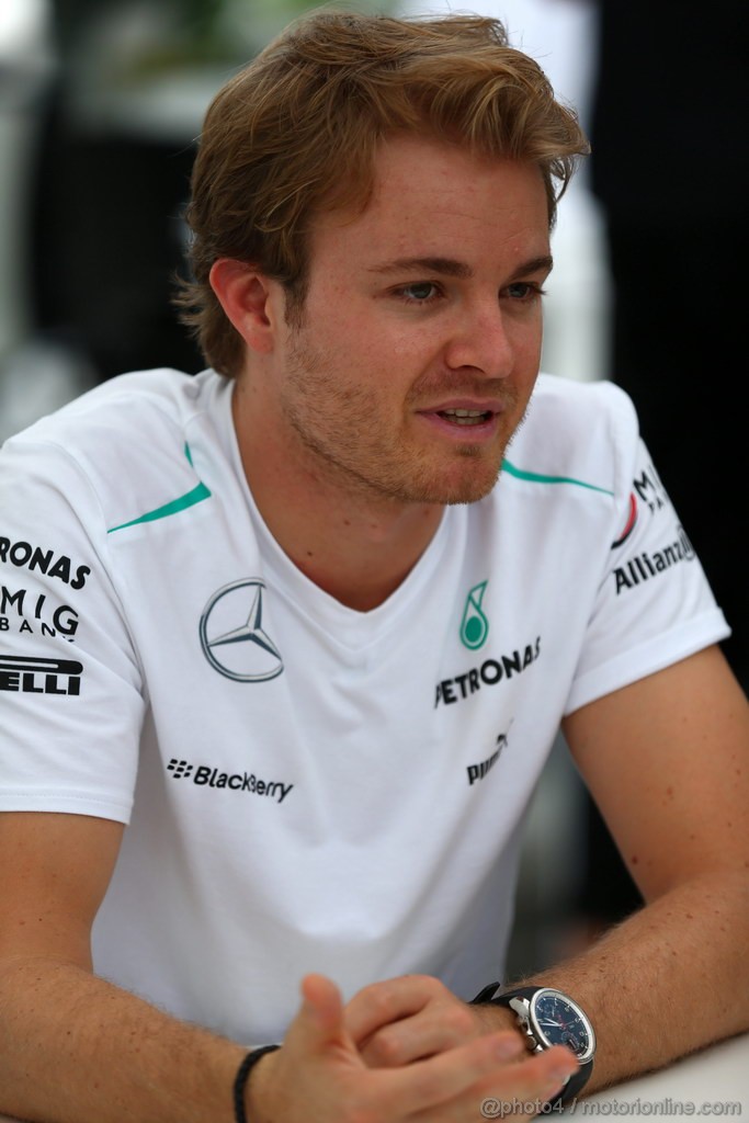 GP BRASILE, 21.11.2013- Nico Rosberg (GER) Mercedes AMG F1 W04 