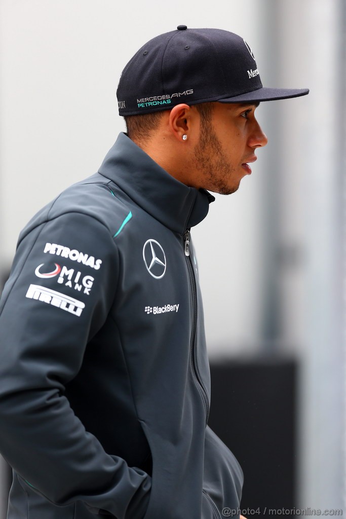 GP BRASILE, 23.11.2013- Lewis Hamilton (GBR) Mercedes AMG F1 W04 