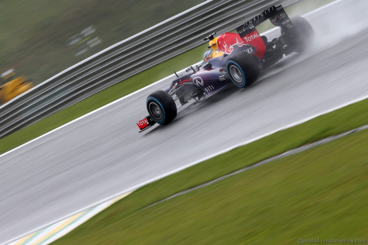 GP BRASILE, 23.11.2013- Prove Libere 3, Sebastian Vettel (GER) Red Bull Racing RB9 