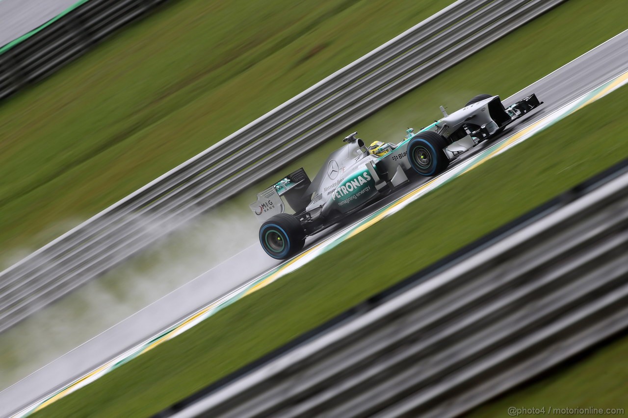 GP BRASILE, 23.11.2013- Prove Libere 3, Nico Rosberg (GER) Mercedes AMG F1 W04 