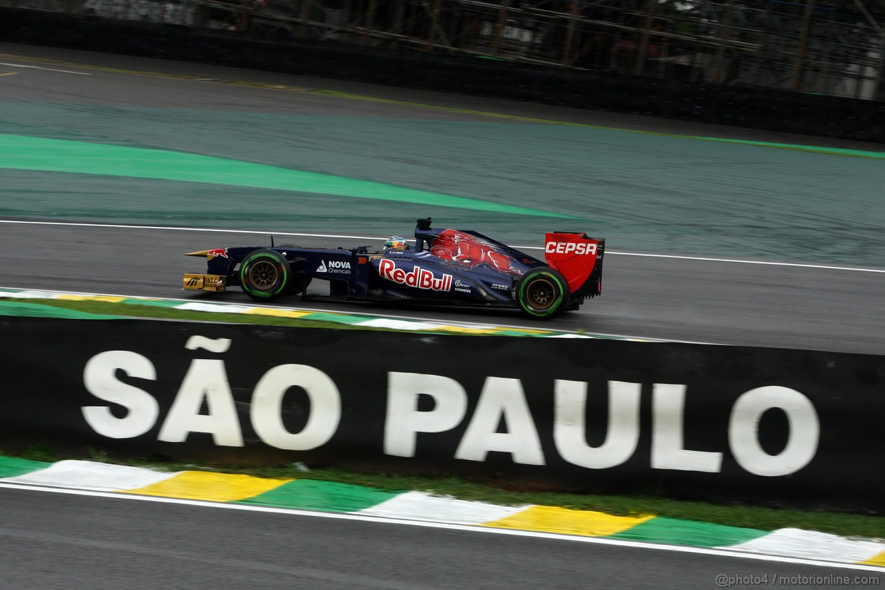 GP BRASILE, 23.11.2013- Prove Libere 3, Jean-Eric Vergne (FRA) Scuderia Toro Rosso STR8 