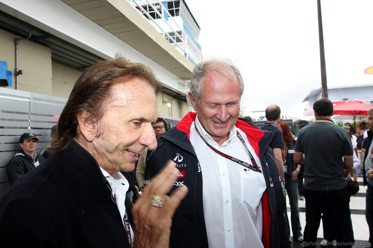 GP BRASILE, 23.11.2013- Prove Libere 3, Emerson Fittipaldi (BRA), Ex F1 Champion e Helmut Marko (AUT), Red Bull Racing, Red Bull Advisor