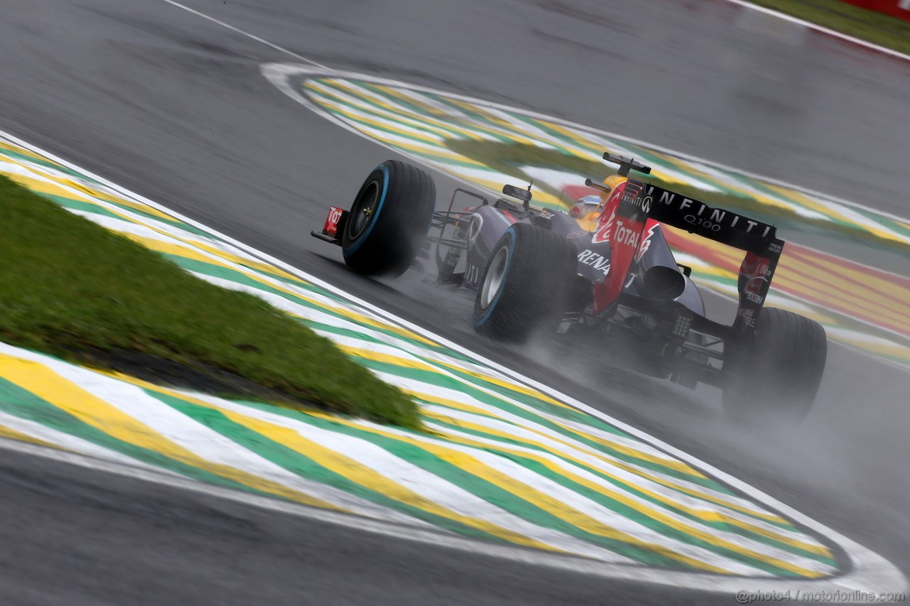 GP BRASILE, 23.11.2013- Prove Libere 3, Sebastian Vettel (GER) Red Bull Racing RB9 