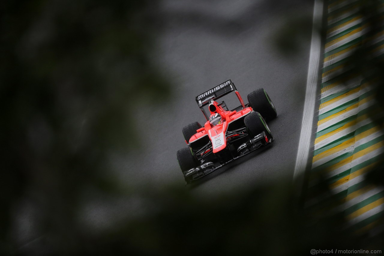 GP BRASILE, 23.11.2013- Qualifiche, Jules Bianchi (FRA) Marussia F1 Team MR02