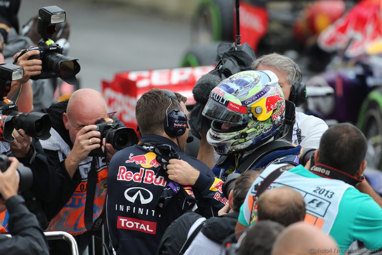 GP BRASILE, 23.11.2013- Qualifiche, Sebastian Vettel (GER) Red Bull Racing RB9 pole position