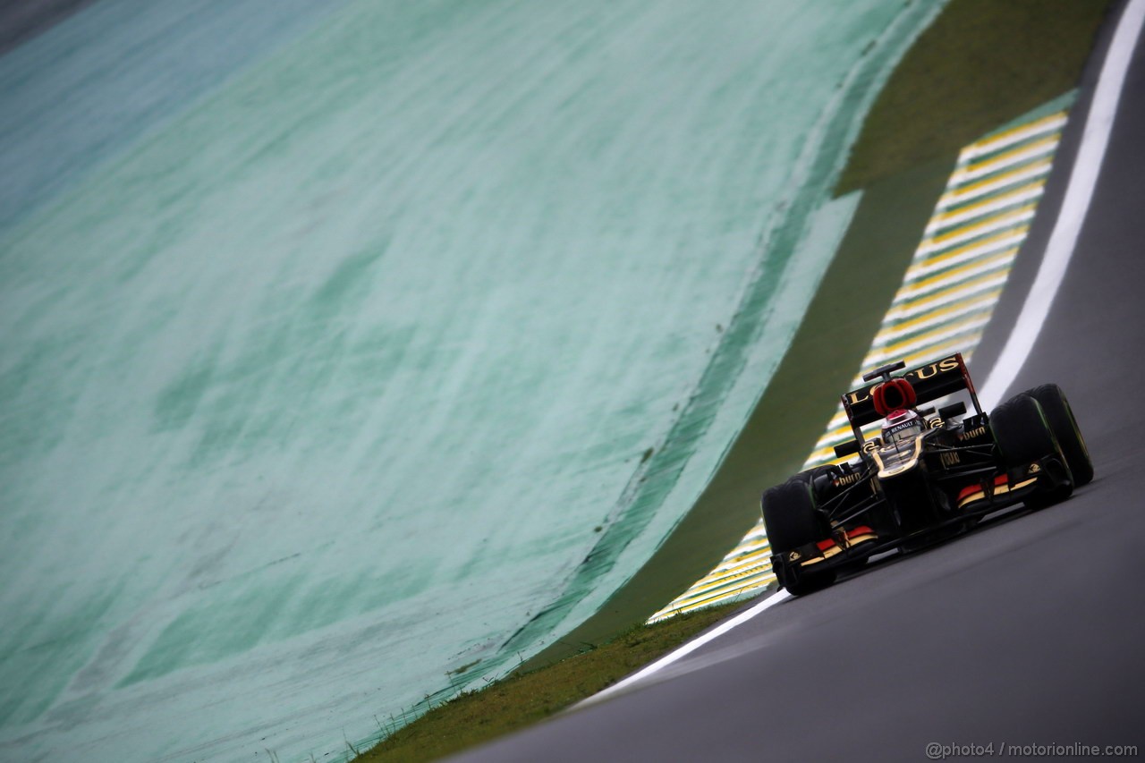 GP BRASILE, 23.11.2013- Qualifiche, Heikki Kovalainen (FIN) Lotus F1 Team E21  