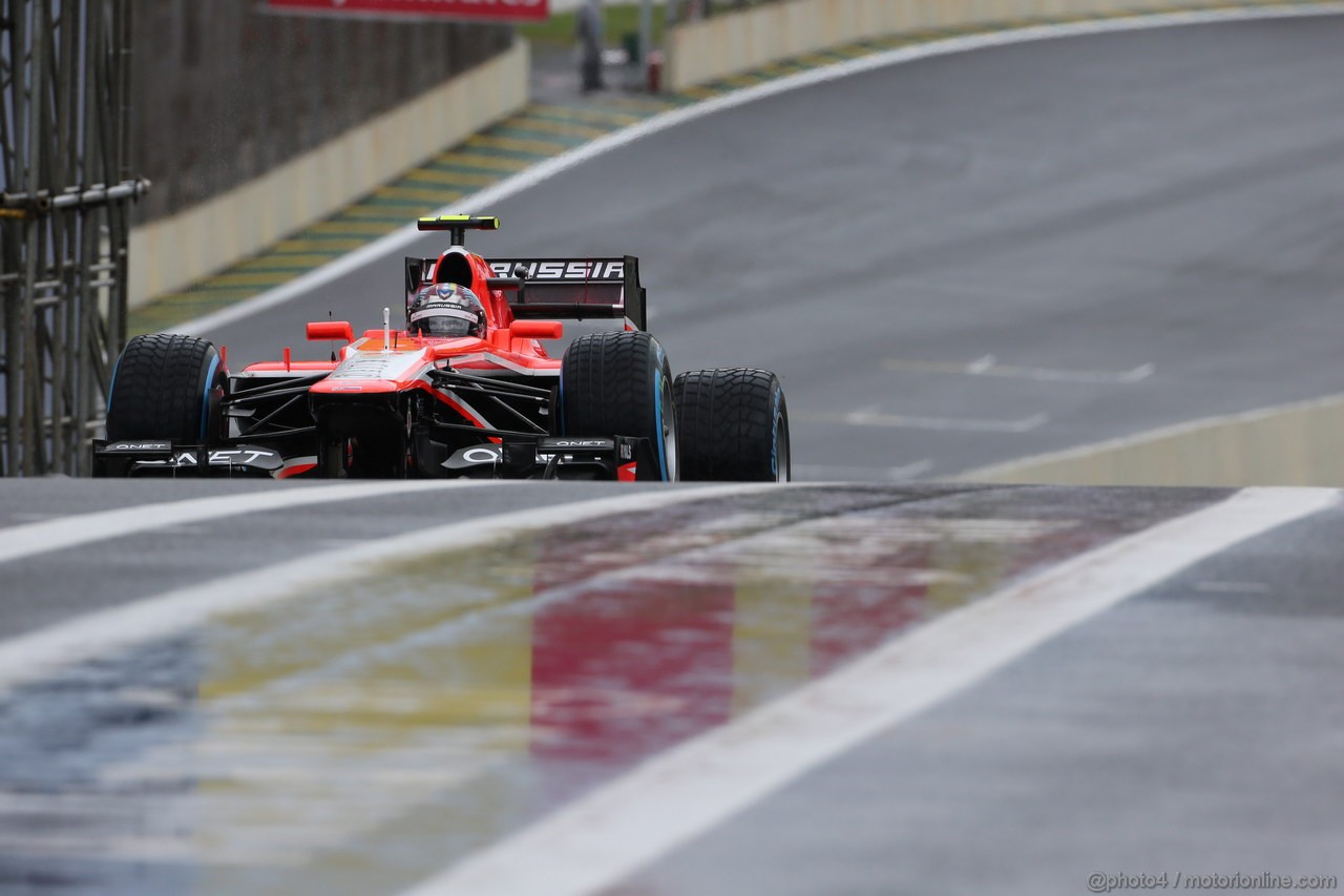 GP BRASILE, 22.11.2013- Prove Libere 1, Rodolfo Gonzalez (VEN) Test Driver Marussia F1 Team MR02 