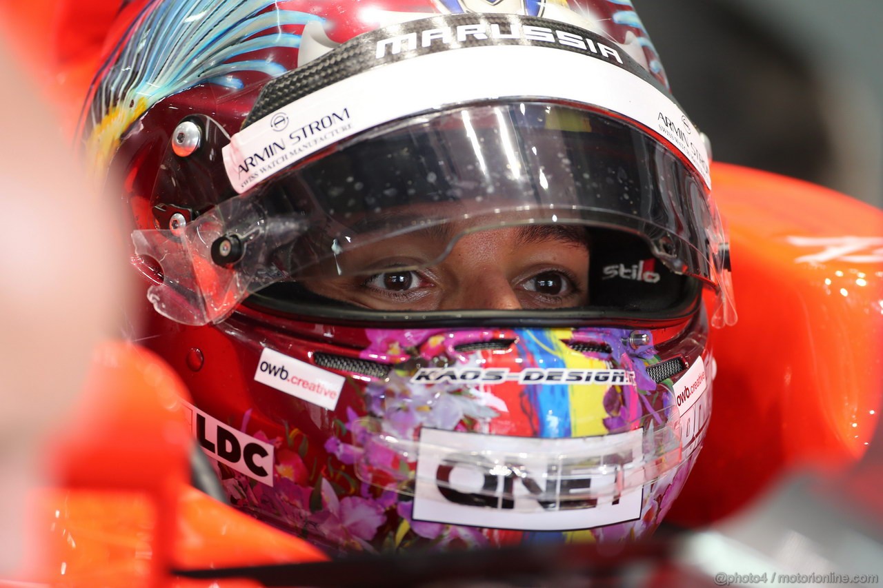GP BRASILE, 22.11.2013- Prove Libere 1, Rodolfo Gonzalez (VEN) Test Driver Marussia F1 Team MR02