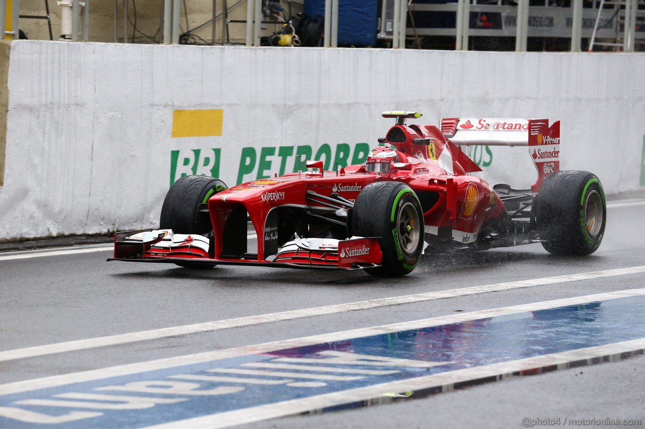 GP BRASILE, 22.11.2013- Prove Libere 1, Felipe Massa (BRA) Ferrari F138 