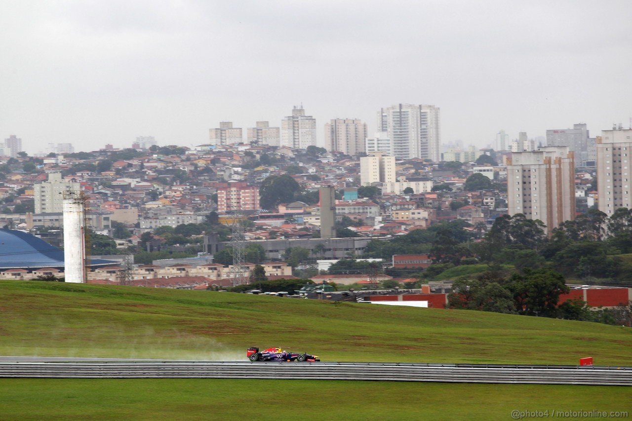 GP BRASILE, 22.11.2013- Prove Libere 1, Mark Webber (AUS) Red Bull Racing RB9 