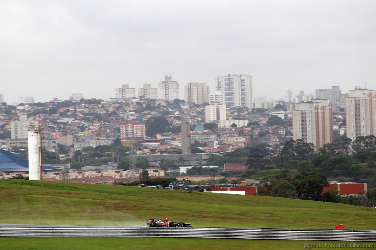GP BRASILE, 22.11.2013- Prove Libere 1, Romain Grosjean (FRA) Lotus F1 Team E21 