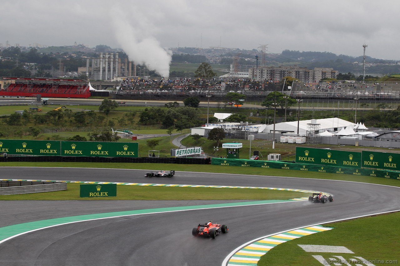 GP BRASILE, 22.11.2013- Prove Libere 1,Rodolfo Gonzalez (VEN) Test Driver Marussia F1 Team MR02 