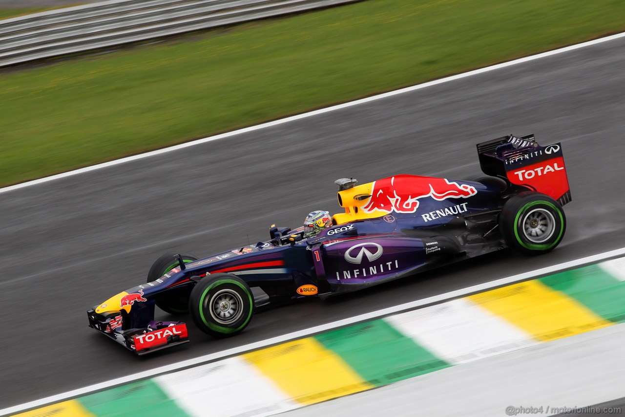 GP BRASILE, 22.11.2013- Prove Libere 1, Sebastian Vettel (GER) Red Bull Racing RB9 