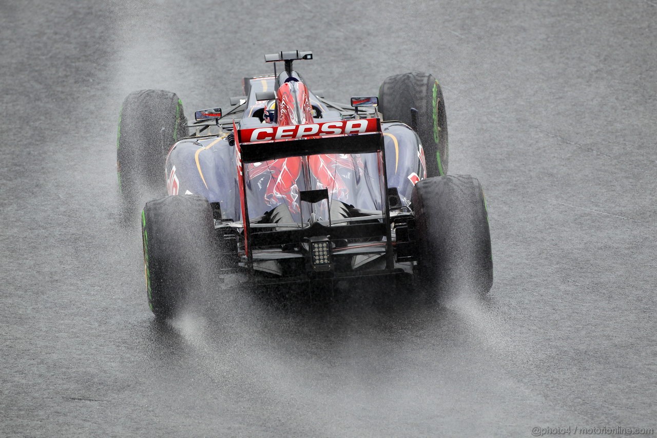 GP BRASILE, 22.11.2013- Prove Libere 1, Jean-Eric Vergne (FRA) Scuderia Toro Rosso STR8 
