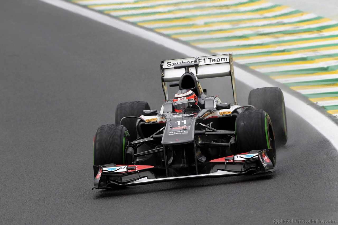 GP BRASILE, 22.11.2013- Prove Libere 1, Nico Hulkenberg (GER) Sauber F1 Team C32 