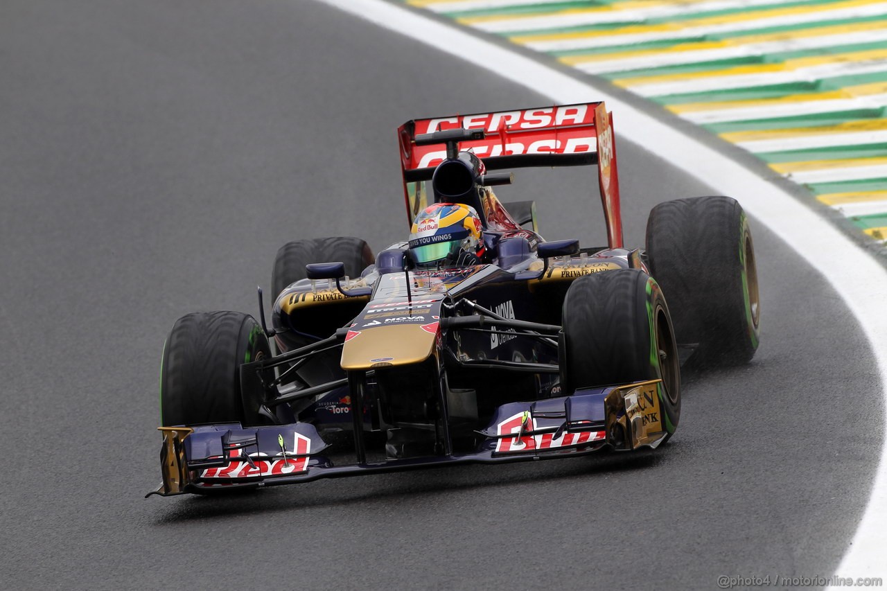 GP BRASILE, 22.11.2013- Prove Libere 1, Jean-Eric Vergne (FRA) Scuderia Toro Rosso STR8 