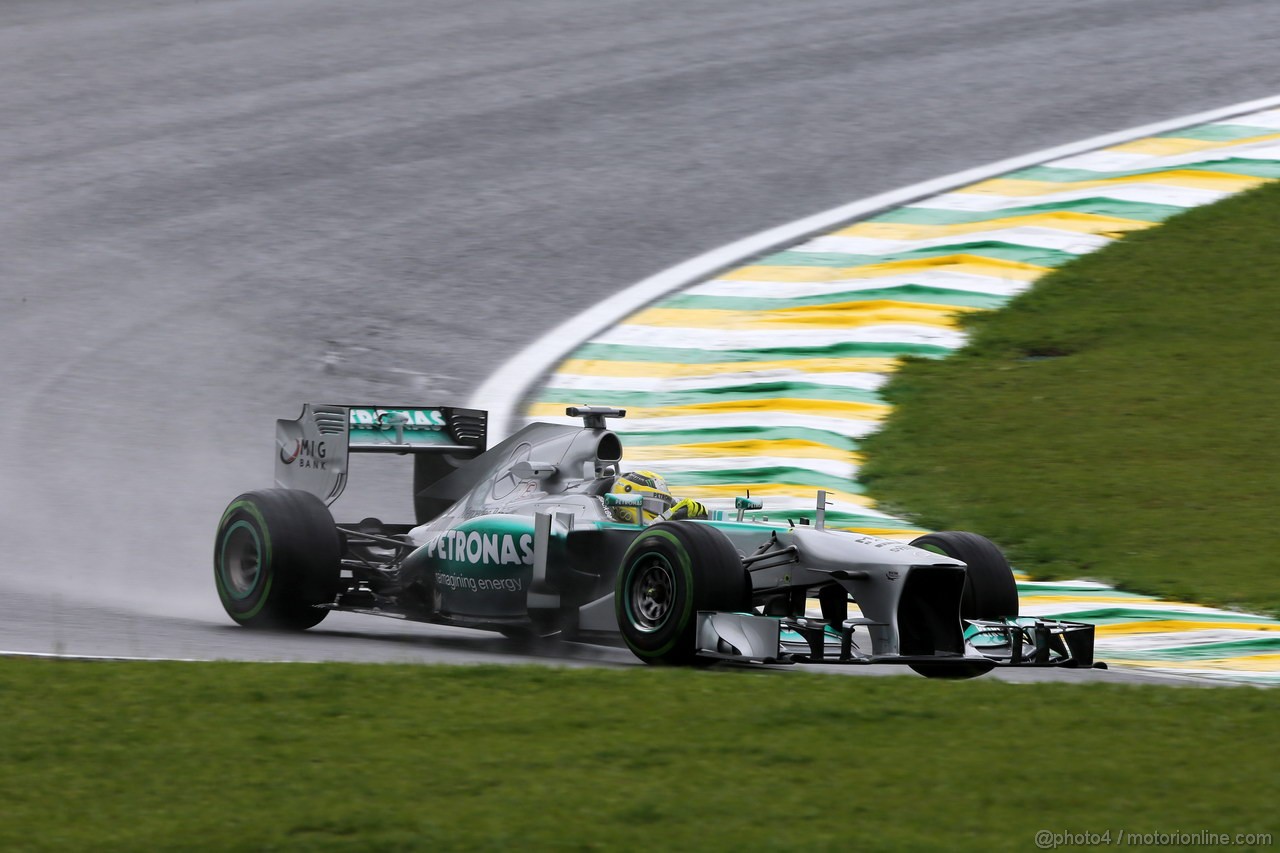 GP BRASILE, 22.11.2013- Prove Libere 1, Nico Rosberg (GER) Mercedes AMG F1 W04 